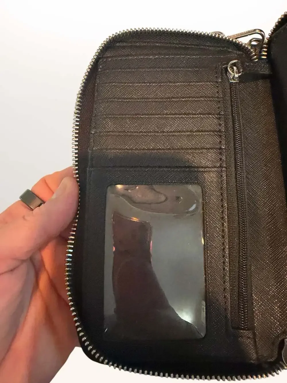 Michael Kors Jet Set Travel Continental Zip Around Leather Wallet
